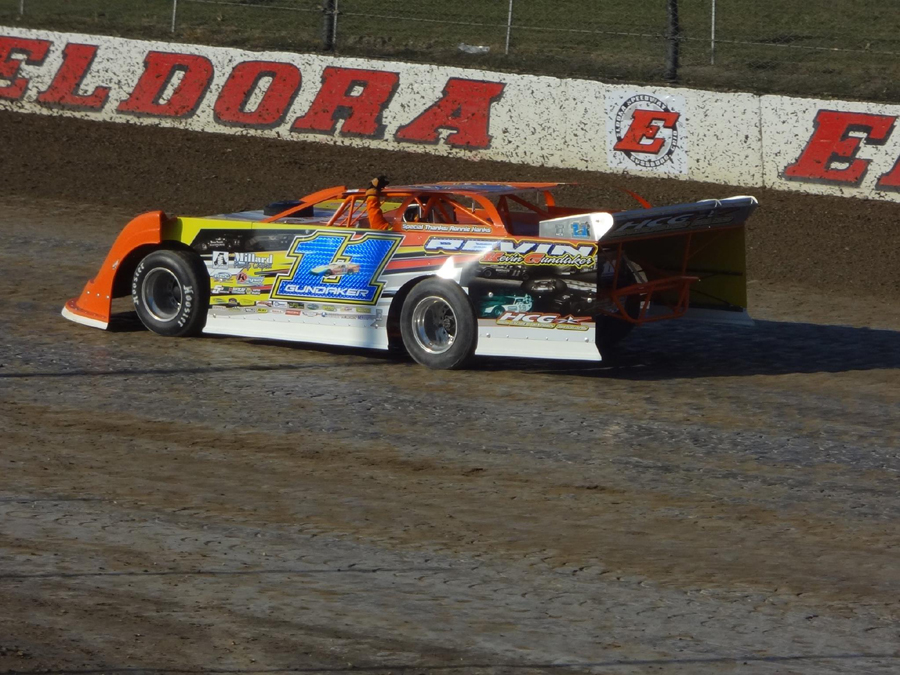 to the Official Home of Gordy Gundaker St. Charles, MO